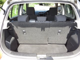 /photos/9241/01711f06-48de-f6e9-1236-b6fa62c4e8cb_i320x240.jpg
